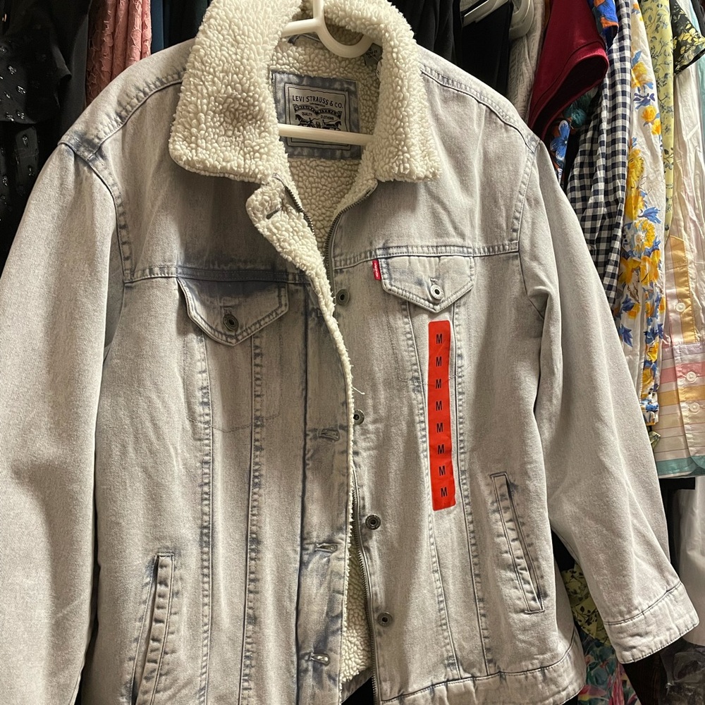 Levi’s ex boyfriend jean jacket